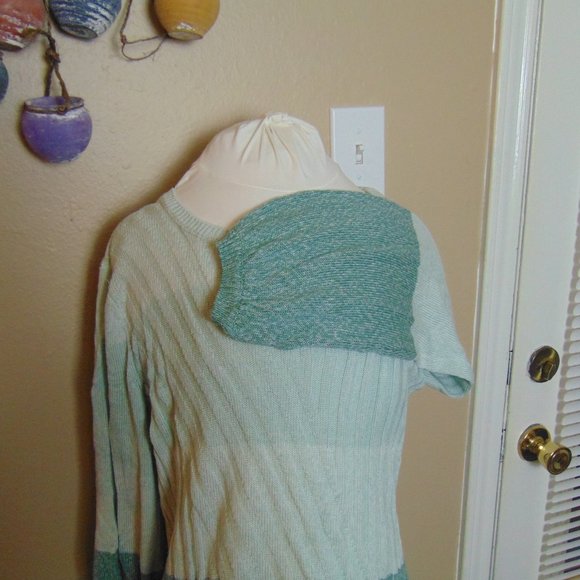 🎉Sold! - Picture 3 of 4